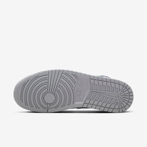 Tênis Air Jordan 1 Mid Wolf Grey Midnight Navy